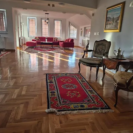 Saraj Collection Aircondition Apartmán *